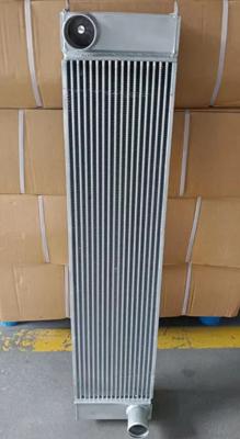 Cina ZAX330-3 ZAX350-3 ZAX360-3 ZAX400-3 Intercooler di carica Air Cooler 4649914 Per escavatori in vendita