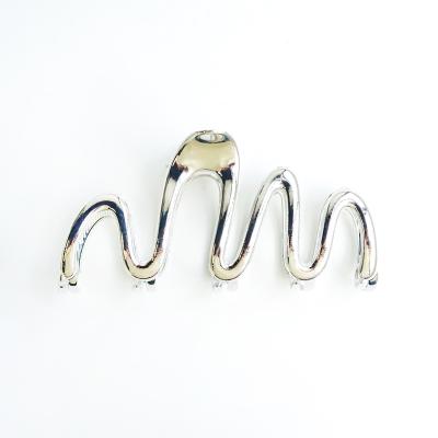 China Hair decoration New fashion accessories silver snake shaped big hair claw shark clip girl hair clip for sale