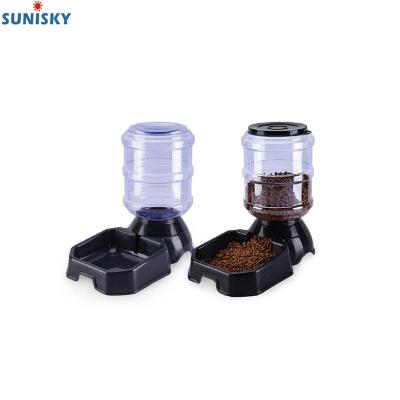 China Large Automatic Canister Pet Food Water Feeder For Dogs Cats for sale