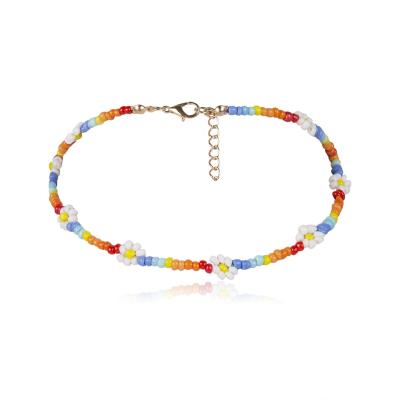 China Cute Colorful Cheap Girls Daisy Flower Choker Summer Simple Women's Crystal Bead Necklace Bohemian Jewelry for sale