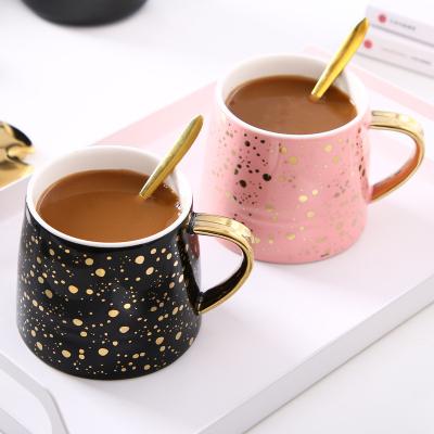 China Sparkling Glitter Coffee Ceramic Cup Porcelain Coffee Mugs With Golden Handle Lid Gift Box for sale