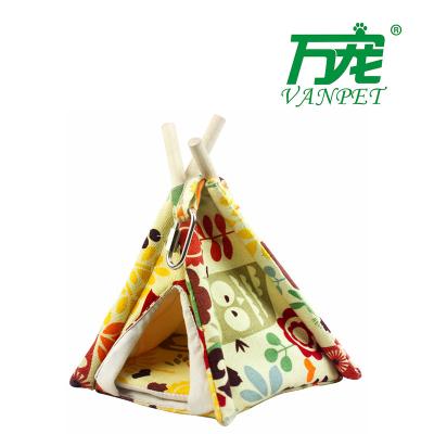 China Breathable Bird Perch Tent For Hanging Warm Parrot Hut Fabric Parrot Nest for sale