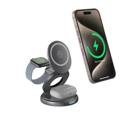 China Private Mold 3 In 1 Wireless Charging Station for Mobile Phone Earphone Watch for sale