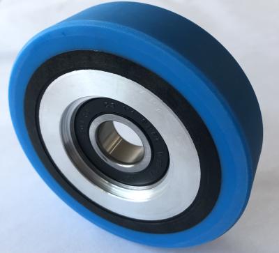 China Step chain roller; 100x25, PA+steel Hub roller, with Bearing 6204, Pin 20 for sale