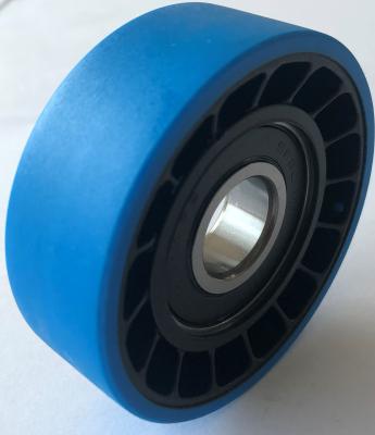 China 75x24 Roller Step Escalator Hub Type Roller With Bearing 6005 Pin 25 for sale