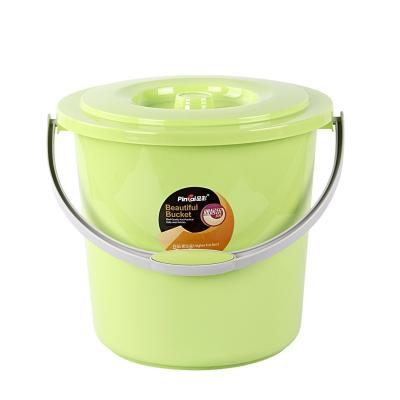 China Portable Multi Color 13L 16L 19L Pail Handle Water Plastic Bucket With Lid for sale