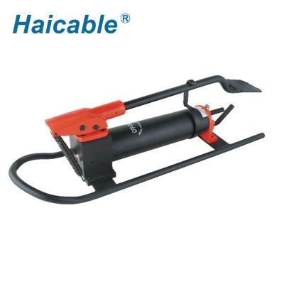 China Supply Pressurized Oil to Compatible Tools Hydraulic Foot Pump CFP-700FT Oil Hand Hydraulic Foot Pedal Pump for sale