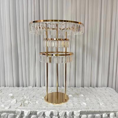 China Trendy Wedding Decorations Designs Crystal Tall Gold Metal Flower Stand Wedding Centerpieces Wedding Party Flower Stands for sale