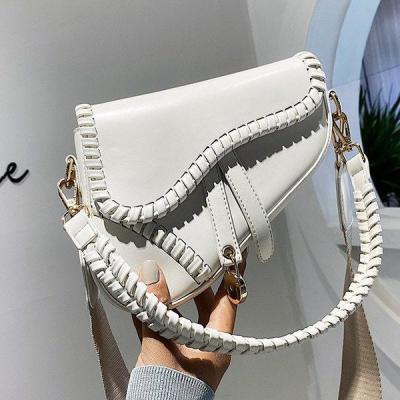 China New Fashionable PU Saddle Clips Girls Messenger Handbag Ladies Famous Luxury Handbags For Young Woman for sale