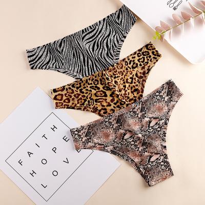 China Printing Anti-Static Seamless Underwear For Women Wholesale Female Ice Cream Traceless Sports Lase Thongs Cut M-XXL 5 Colors for sale