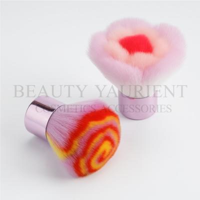 China Long Lasting Durable Face Kabuki Makeup Brush Flower Swirl Shape 45g for sale