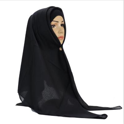 China 2020 interesting malaysia new women supplier borong tudung scarves and muslim bawal shawl veil hijabs for women for sale