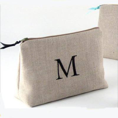 China Competitive Price Customized Small Canvas Cotton Canvas Organic Practical Zipper Cosmetic Bag for sale