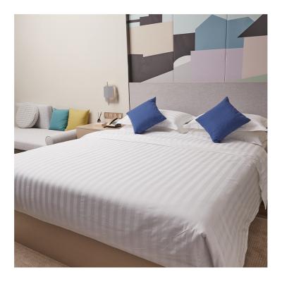 China Hotel Guest Room Anti-Static Canvas 3cm Set Guest Room Spot Stripe Cotton Duvet Cover for sale