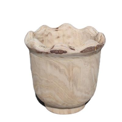 China Europe Factory Supplies Handcrafted Wooden Decorations Polished Vase Paulownia Wood Wooden Products for sale