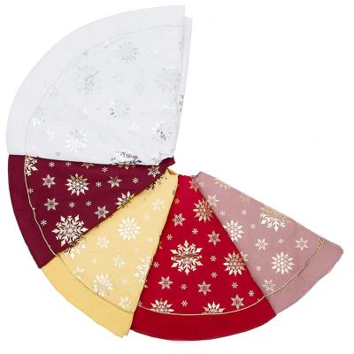 China Christmas layout for each location Three-layer plus cotton Christmas tree skirt Christmas tree decoration tree skirt apron for sale