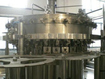 China Stainless Steel Carbonated Beverage Filling Machine 3 In 1 32 Washing Heads for sale