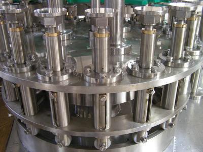 China ACARICIE la máquina de embotellado plástica/de cristal, equipo de relleno del agua potable en venta