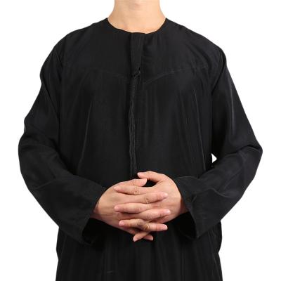 China Latest Designs Black Muslim Islamic Clothing Burqa Thobe Urban Islamic Men's Robe Breathable Jubah Robe Wholesale for sale