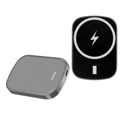 Chine Portable Wireless Mini Power Bank 10000mAh Palladium 20W Battery Charger Fast Wireless Charging Radio for iPhone 12 13 à vendre