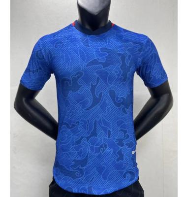 China 2023 Quick-drying comfortable custom-made men's football wear breathable quick-drying polyester ball wear club sportswear training wear for sale