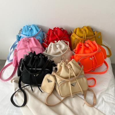 China OEM ODM logo designer ladies drawstring women bucket bag small mini PORTABLE nylon purse custom fashion Luxury cross shoulder - body bag fa Te koop