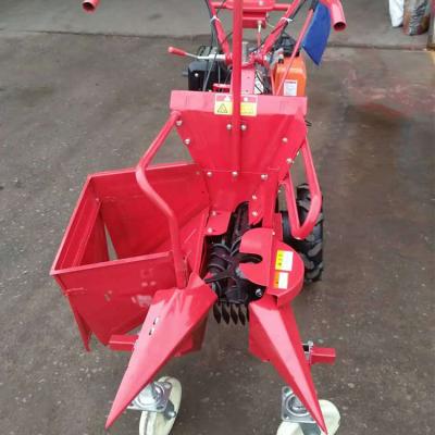 China 2020 New Developed Model Mini Corn Harvester Factory Wholesale Small Row Corn Harvester One Row Corn Harvester for sale