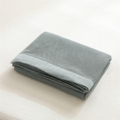 China Anti-pilling Soft And Cooling Bamboo Throw Blanket , Bamboo Knitted Blanket for sale