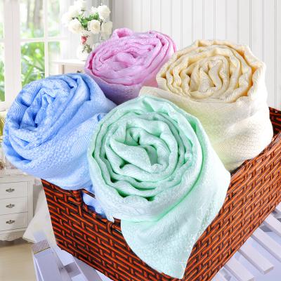 China Simple Simple Solid Color Eco - Friendly Organic Bamboo Baby Blanket for sale