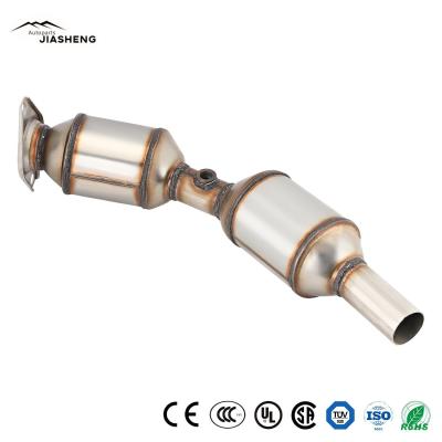 China Car Universal Auto Catalytic Converter Accessories Toyota Prius 1.8L for sale