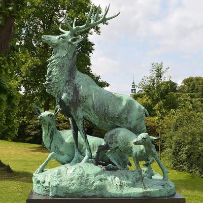 China Custom Europe Garden Decor Large Size Animal Plant Have Mold Bronze Elk Family Sculpture for sale