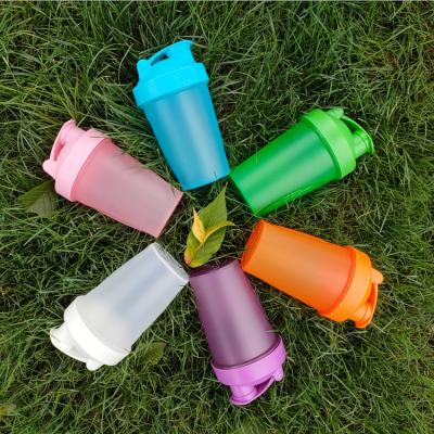 China Shaker Bottle Drinking Blender Bottles Viable For Protein Powder Portable Whey Protein Shaker Sport Water Bottle Shaker Vortex Gym Mixer for sale