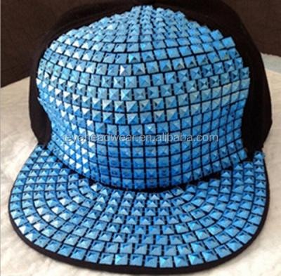 China 5 Panel Cotton Snapback Baseball Caps COMMON Hats With Sequin Blue Hip Hop Hat Printing Logo for sale