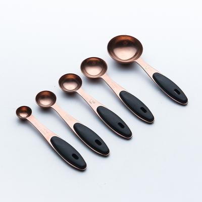 China Viable Stainless Steel Metal Measuring Cups Spoons Set Wholesale Kitchen Measuring Tools for sale