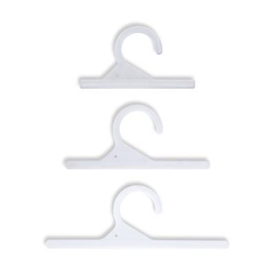 China Eco-friendly durable cheap accessory garment plastic hook hangers hook for clothes pp bags for sale