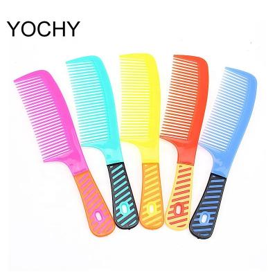 China Waterproof Cheap Price Easy To Use Hair Brush Straight Hair Plastic Comb Magic Brush for sale