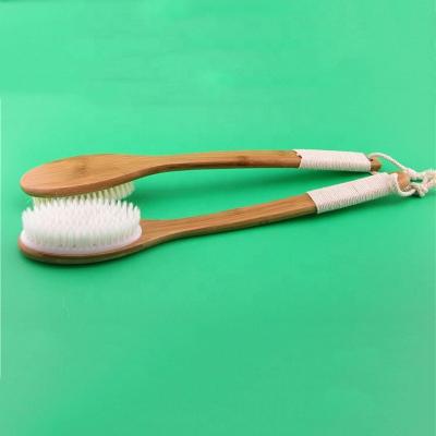 China Long Handle Cleaning Brush Long Handle Bath Body Shower Spa Wooden Bamboo Nylon Soft Brush Cleaning Tool for sale