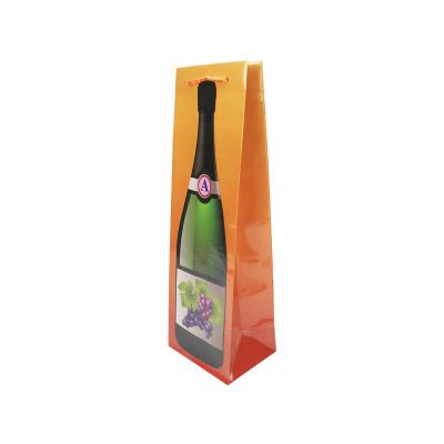 China Latest Materials Recycled Matte Artpaper CMYK Lamination Bottle Paper Gift Bags With PP Handle for sale