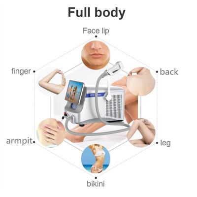 China 3 Wavelengths Fiber Laser Hair Removal Machine Customized Spot 14*14mm 12*20mm 12*35mm for sale