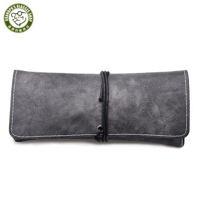 China Portable Pressure-Resistant Protective Glasses Fashion Custom Portable Soft Leather Pouch Reading Glass Black PU Leather Eyewear Bag Sunglasses Case Wholesale for sale