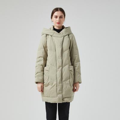 China New Design Solid Color Zipper Winter 90% Waterproof Duck Filled Ladies Coat for sale