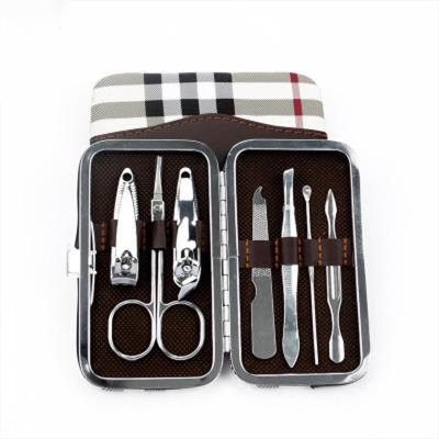 China 7 Piece Personal Care Standard Package Nail Kit Gift Cleaning Manicure Set for sale