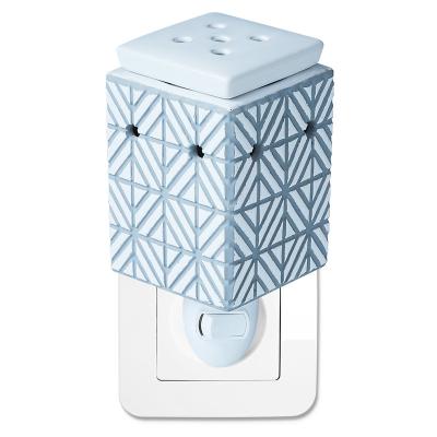 China 2021 American Hot Selling Mini Cube Home Decor Fragrance Aroma Ceramic Electric Wax Melting Burner for sale