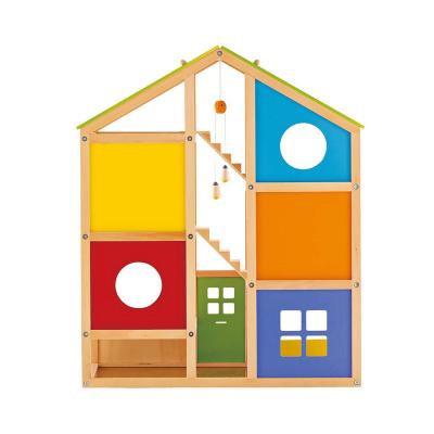 China Closed Box Design Popular Happy Family Toy Wooden Dollhouse for sale