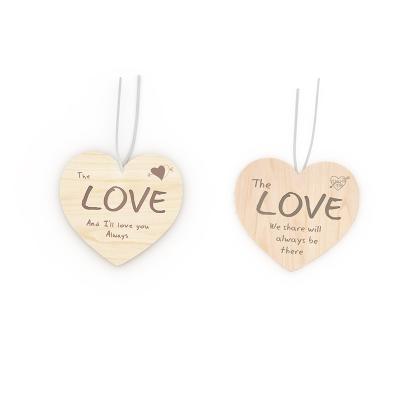 China New World Diy Tree Decorations Mark Love Small Pendant Natural Wooden Heart Shaped Wooden Crafts for sale