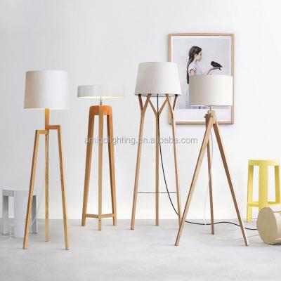 China 2021 modern new hot sale original high quality living room LED bracket tripod floor lamp YF703 for sale