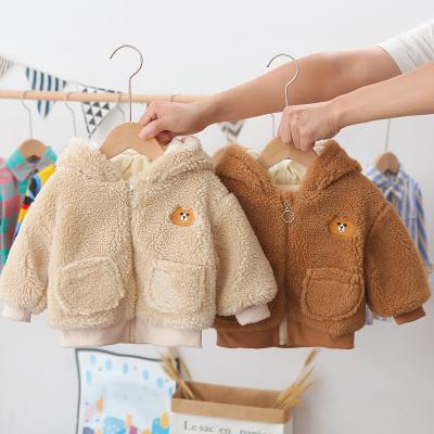 China traje de Teddy Bear Sweatsuit Hooded Velvet de la historieta de la ropa de los niños del invierno del 120cm los 47.2in en venta