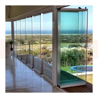 China Stained Glass Frameless Frameless Outdoor Balcony Folding Screen Window Door Folding Glazing System for sale