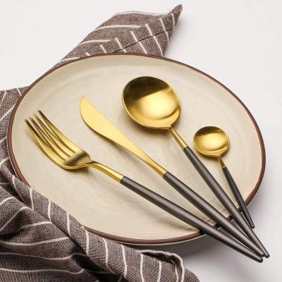 China Lekoch Sustainable Color Custom Titanium Plated Gold Spoons Gold Flatware , Gold Cutlery For Home Restaurant for sale