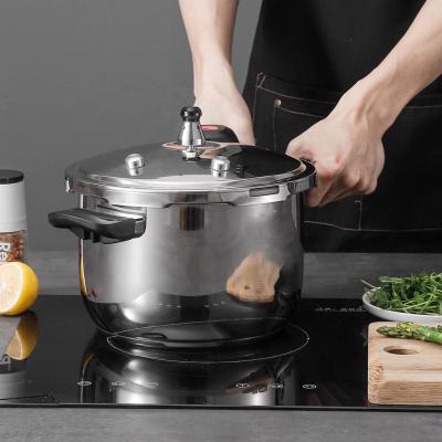 China 2021 Factory Direct Sale Viable Popular High Quality Kitchen Cookware Stainless Steel Pressure Cooker With Handles for sale